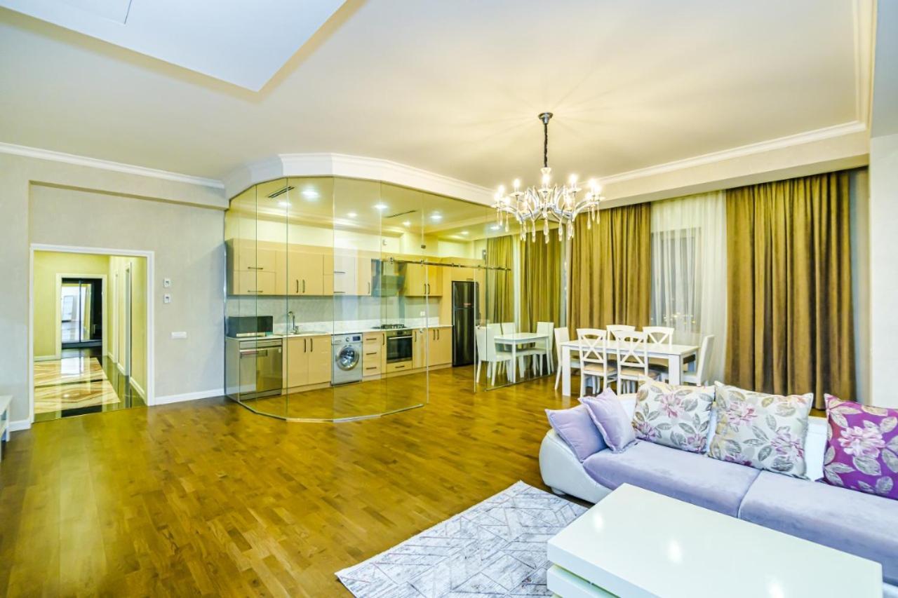 Luxary Apartments Hillton Баку Экстерьер фото