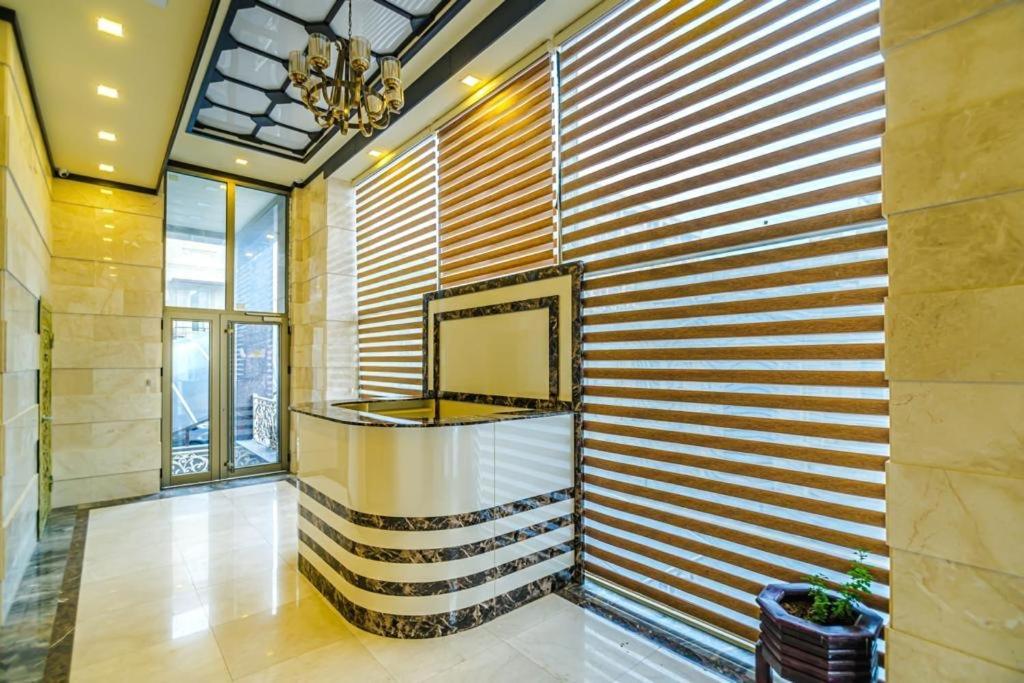 Luxary Apartments Hillton Баку Экстерьер фото